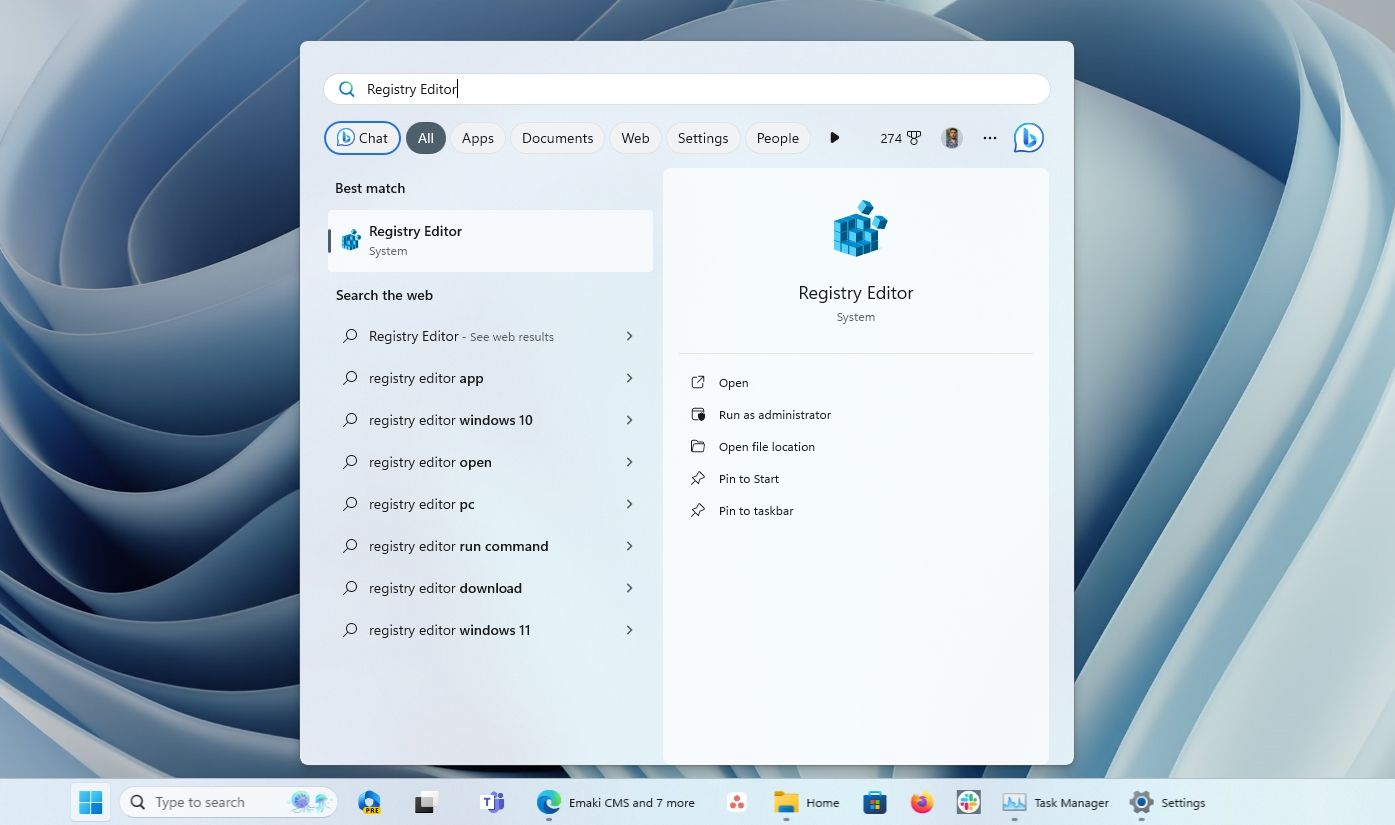 تایپ ویرایشگر رجیستری در منوی استارت